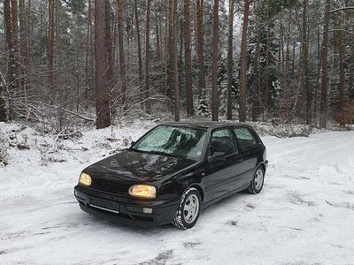 Gebraucht VW Golf III 60 PS (44 kW) 1997 Schwarz Kleinwagen