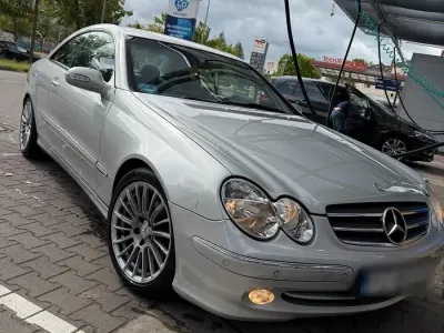 Gebraucht Mercedes CLK200 163 PS (119 kW) 2003 Silber Coupé