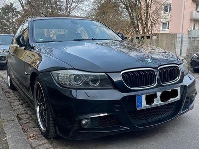 Gebraucht BMW 320 170 PS (125 kW) 2009 Schwarz Limousine