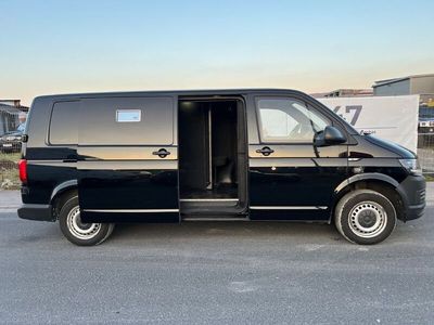 Gebraucht VW T6 102 PS (75 kW) 2017 Schwarz Van