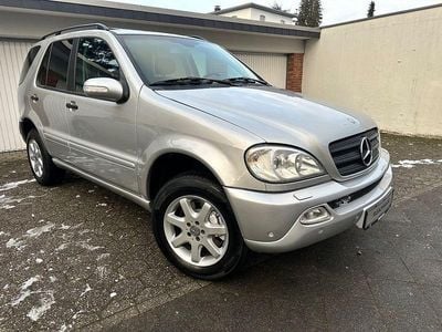 Silber Gebraucht 2002 Mercedes ML270 SUV | 6.250 € (Etwas zu teuer)