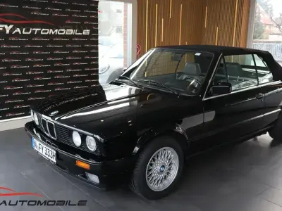 Gebraucht BMW 325 Cabriolet Sport Line 170 PS (125 kW) 1992 Schwarz Cabrio