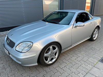 Mercedes SLK320