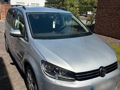 Gebraucht VW Touran 140 PS (102 kW) 2011 Silber Van / Kleinbus