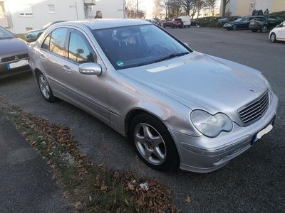Mercedes C240