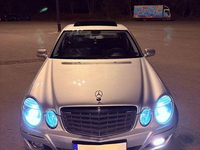 Gebraucht Mercedes E280 Elegance 190 PS (139 kW) 2007 Grau Limousine