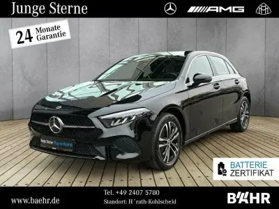 Gebraucht Mercedes A250 Progressive 163 PS (119 kW) 2025 Lack kosmosschwarz (metallic) Limousine