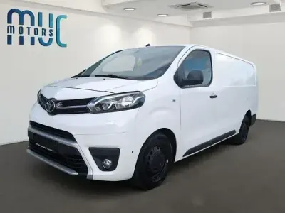 Gebraucht Toyota Proace 144 PS (105 kW) 2022 Weiss Van / Kleinbus