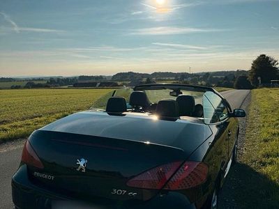Gebraucht Peugeot 307 CC 143 PS (105 kW) 2008 Schwarz Cabrio