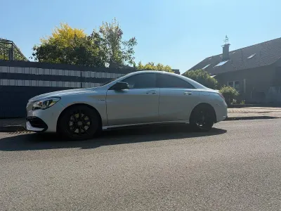 Gebraucht Mercedes CLA45 AMG AMG 381 PS (280 kW) 2018 Silber Limousine