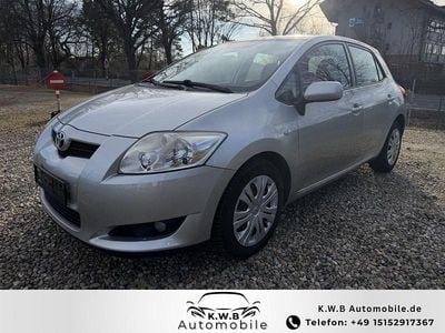 Second-hand Toyota Auris 124 CP (91 kW) 2009 Argintiu Hatchback