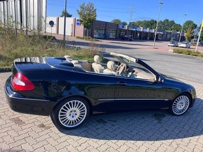 Second-hand Mercedes CLK200 163 CP (119 kW) 2006 Negru Cabrio