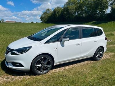 Opel Zafira Tourer