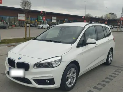 Gebraucht BMW 218 Gran Tourer 150 PS (110 kW) 2017 Weiß Van / Kleinbus