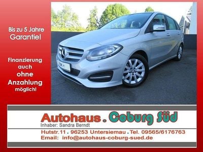 Silber Gebraucht 2016 Mercedes B180 Van / Kleinbus | 13.980 € (Fairer Preis)
