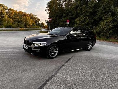 Schwarz Gebraucht 2019 BMW 520 M Sport Kombi | 25.999 € (Etwas zu teuer)