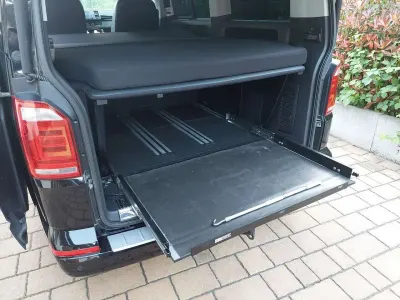 Gebraucht VW Multivan Generation Six 199 PS (146 kW) 2019 Schwarz Van / Kleinbus