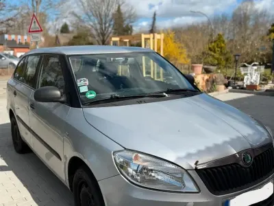 Second-hand Skoda Fabia 90 CP (66 kW) 2011 Argintiu Break