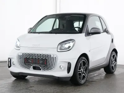 Usata Smart ForTwo Electric Drive Prime Exclusive 60 kW (82 CV) 2024 Bianco Coupé