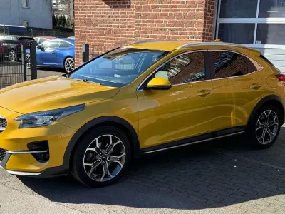 Gebraucht Kia XCeed Launch Edition 140 PS (102 kW) 2019 (yqm) quantumgelb met. (metallic) SUV