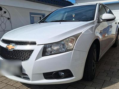 Gebraucht Chevrolet Cruze 141 PS (103 kW) 2011 Weiß Limousine