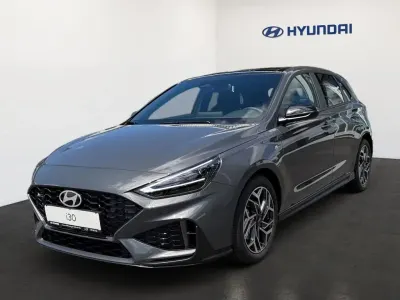 Neu Hyundai i30 N Line 150 PS (110 kW) 2026 Grau Limousine