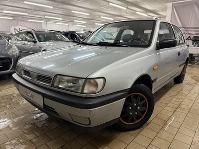 Gebraucht Nissan Sunny 75 PS (55 kW) 1993 Grau Limousine