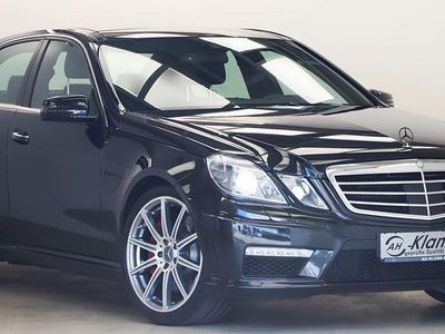 Schwarz Gebraucht 2011 Mercedes E63 AMG AMG Limousine | 44.999 €