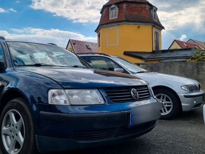 gebraucht VW Passat // TÜV bis 04.24 // Benziner