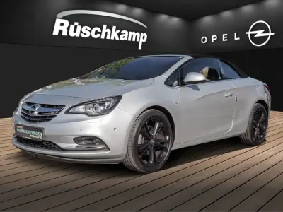 Usata Opel Cascada Innovation 200 CV (147 kW) 2016 Argento Cabrio