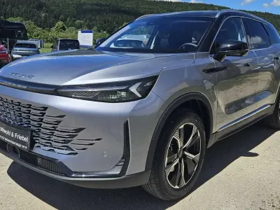 Gebraucht Baic X75 177 PS (130 kW) 2024 Speedgrau SUV