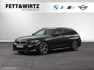 Gebraucht BMW 330e M Sport 292 PS (214 kW) 2025 Black sapphire metallic Kombi