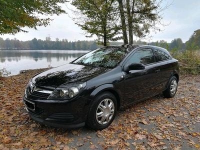 Opel Astra GTC
