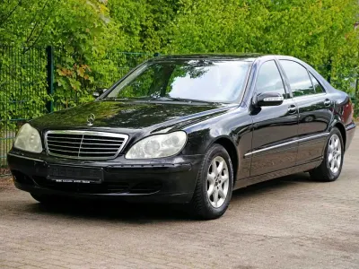 Używany Mercedes S500 306 KM (225 kW) 2004 Czarny Sedan/Limuzyna