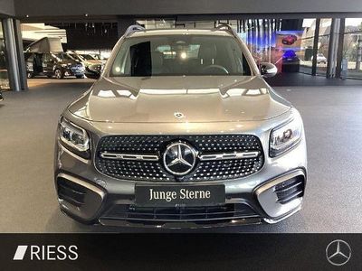 Gebraucht Mercedes GLB220 AMG 190 PS (139 kW) 2025 Metalliclack mountaingrau SUV