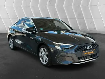 Gebraucht Audi A3 Ambiente 150 PS (110 kW) 2020 Grau Limousine