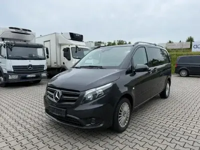 Gebraucht Mercedes Vito 190 PS (139 kW) 2022 Graphitgrau Van