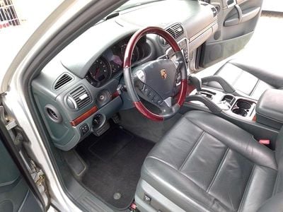 Gebraucht Porsche Cayenne 250 PS (183 kW) 2004 Silber SUV