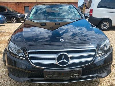 Usata Mercedes E200 Avantgarde 150 CV (110 kW) 2017 Nero Berlina