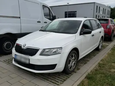 Gebraucht Skoda Octavia 105 PS (77 kW) 2014 Weiß Kombi
