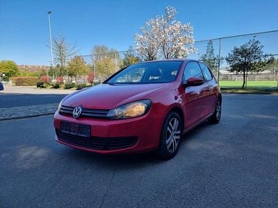 Usata VW Golf VI Comfortline 102 CV (75 kW) 2009 Rosso Utilitaria