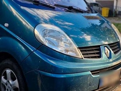 Blau Gebraucht 2009 Renault Trafic Van / Kleinbus | 10.950 € (Teuer)