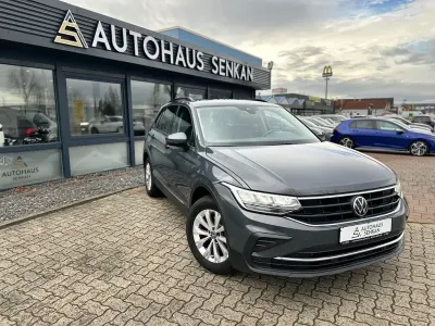 Gebraucht VW Tiguan R 150 PS (110 kW) 2023 Grau SUV