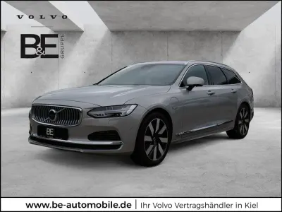 Gebraucht Volvo V90 Plus 398 PS (292 kW) 2025 Silber Kombi