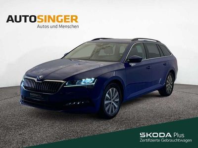Gebraucht Skoda Superb Ambition 150 PS (110 kW) 2023 Energy blau Kombi