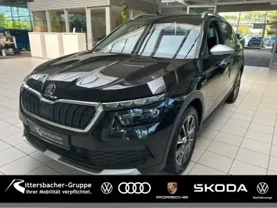 Gebraucht Skoda Kamiq ScoutLine 150 PS (110 kW) 2022 Schwarzmagic perleffekt SUV