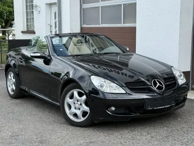 Gebraucht Mercedes SLK200 163 PS (119 kW) 2007 Schwarz Cabrio