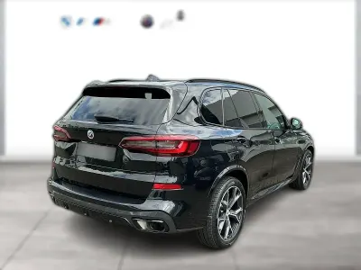 Second-hand BMW X5 M Sport 286 CP (210 kW) 2023 Negru SUV