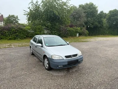 Gebraucht Opel Astra 136 PS (100 kW) 1998 Grau Limousine