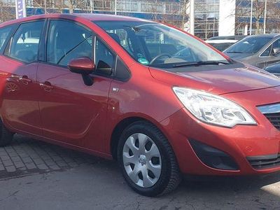 Gebraucht Opel Meriva Edition 140 PS (102 kW) 2013 Orange Van / Kleinbus